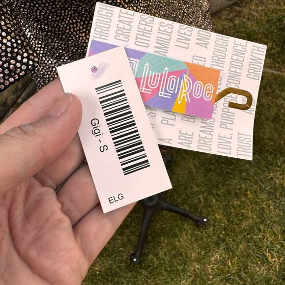 NWT Lularoe Gold Label Short Sleeve Black and Gold Polka Dots Gigi Top Size S - Picture 6 of 9